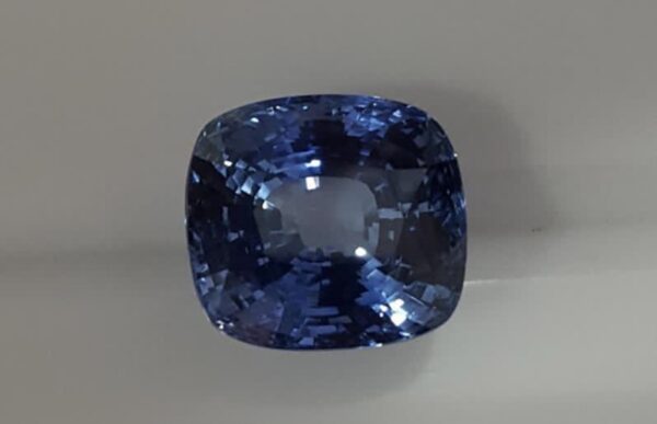 Tanzanite gemstone