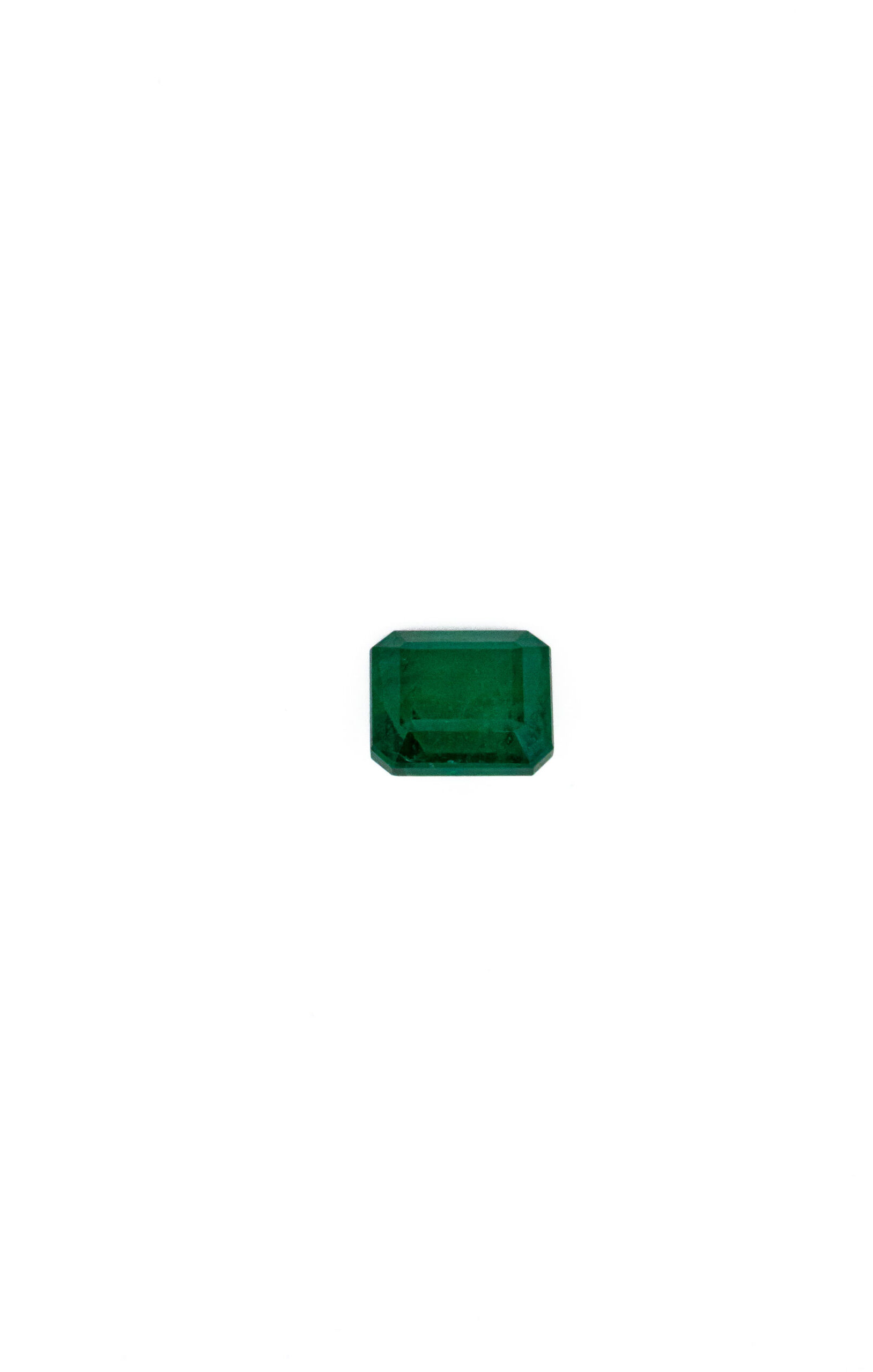 Square emerald 12.96 x 11.21 mm - 7.77 Carats